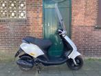 🔥️ZEER MOOIE A KLASSE PIAGGIO ZIP 4 TAKT ! BOUWJAAR 2014🔥, Fietsen en Brommers, Ophalen, Piaggio, Benzine