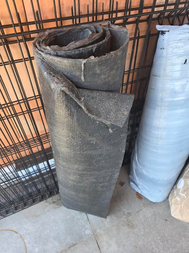 Roofing NIEUW ongeveer 3 mtr en onderlaag ongeveer 6 mtr, Doe-het-zelf en Bouw, Dakpannen en Dakbedekking, Ophalen