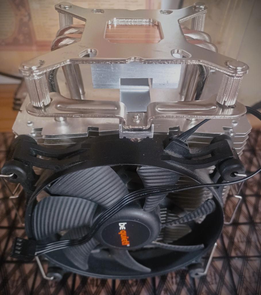 Ventirad Be Quiet!, Informatique & Logiciels, Refroidisseurs d'ordinateur, Enlèvement ou Envoi, Utilisé, Refroidisseur ordinateur à air