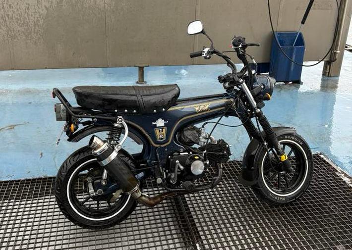 Dax Aklasse, Fietsen en Brommers, Minibikes, Midibikes en Pitbikes, Ophalen, Zo goed als nieuw