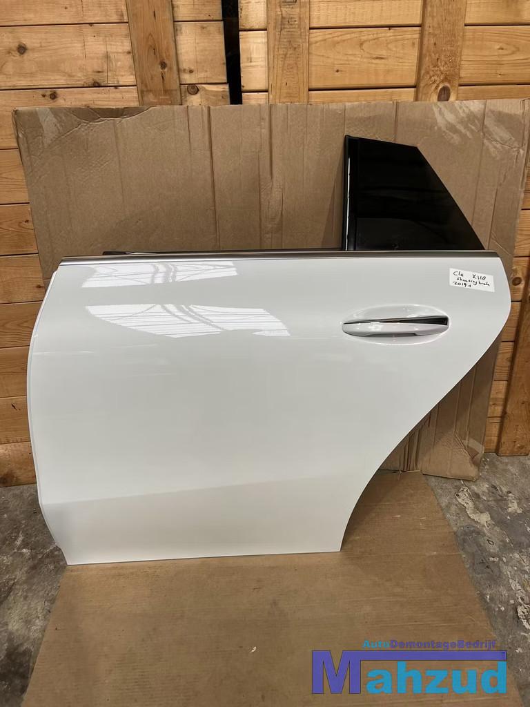 MERCEDES CLA 118.6 X118 wit parelmoer links achter deur 2019, Gebruikt, Mercedes-Benz AG, Deur, Mercedes-Benz