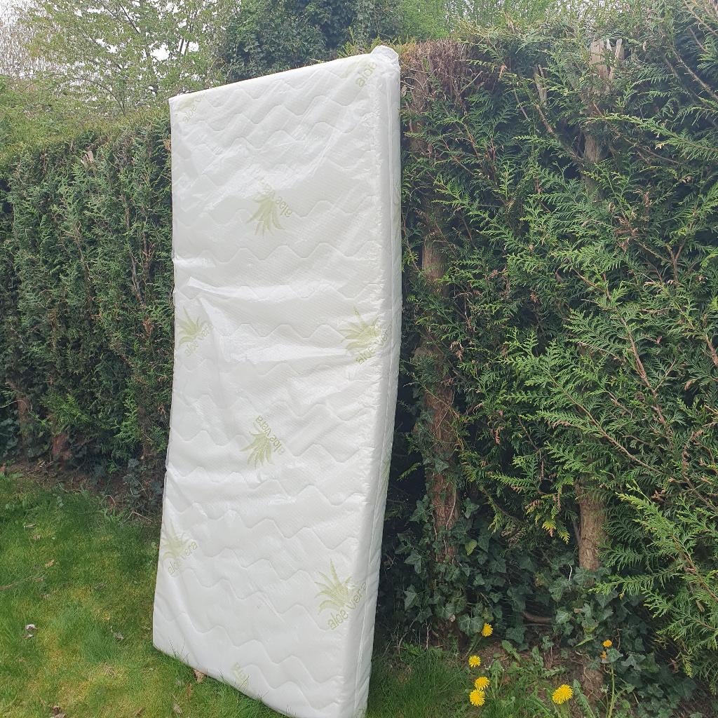 Matras 200×90 nieuw, Ophalen, Matras