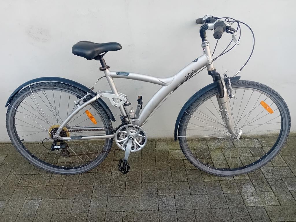 Herenfiets - damesfiets- mountainbike alu Btwin 28inch 21v, Vélos & Vélomoteurs, Vélos | VTT & Mountainbikes, Utilisé, Autres marques