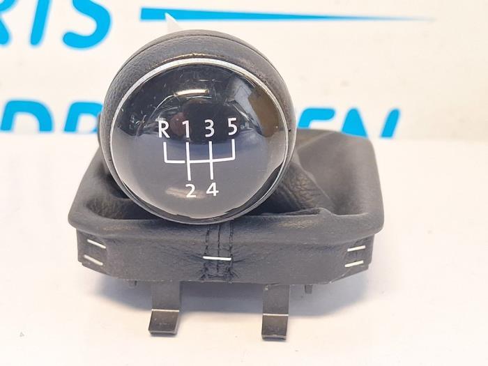 Enveloppe levier de vitesse d'un Volkswagen Polo, Autos : Pièces & Accessoires, Habitacle & Garnissage, Volkswagen, Utilisé, 3 mois de garantie