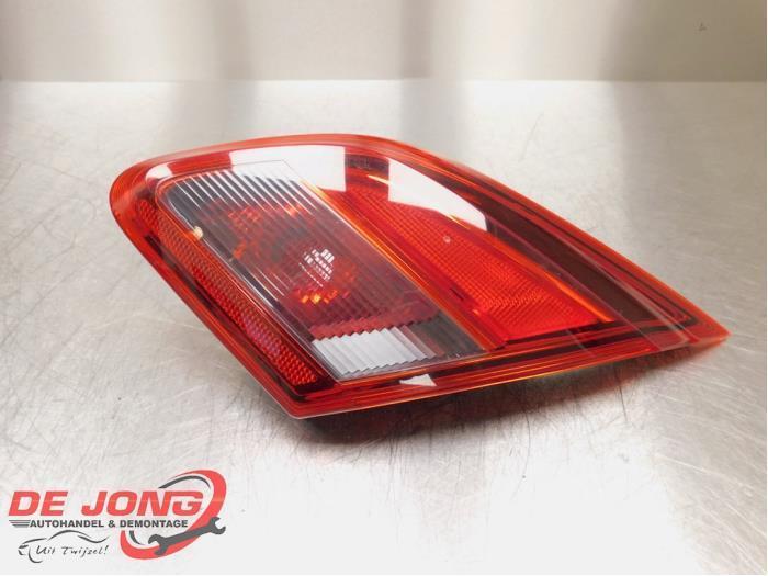 Achterlicht rechts van een Opel Corsa, Auto-onderdelen, Verlichting, Opel, Gebruikt, 3 maanden garantie, Ophalen of Verzenden