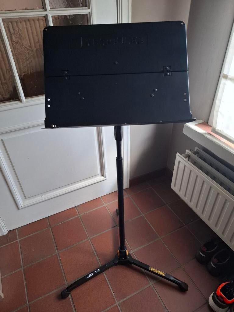 Hercules pupiter muziek standaard voor uw drumstel, Ophalen