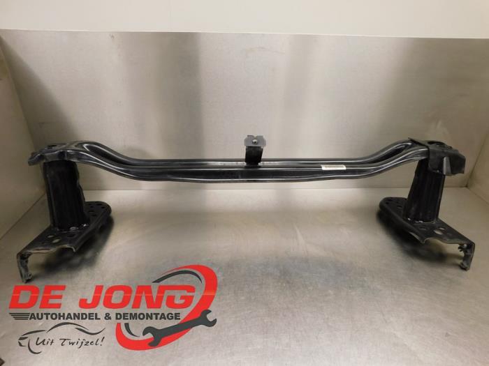 Cadre pare-chocs avant d'un Volkswagen Touareg, Autos : Pièces & Accessoires, Volkswagen, -, 3 mois de garantie, Utilisé