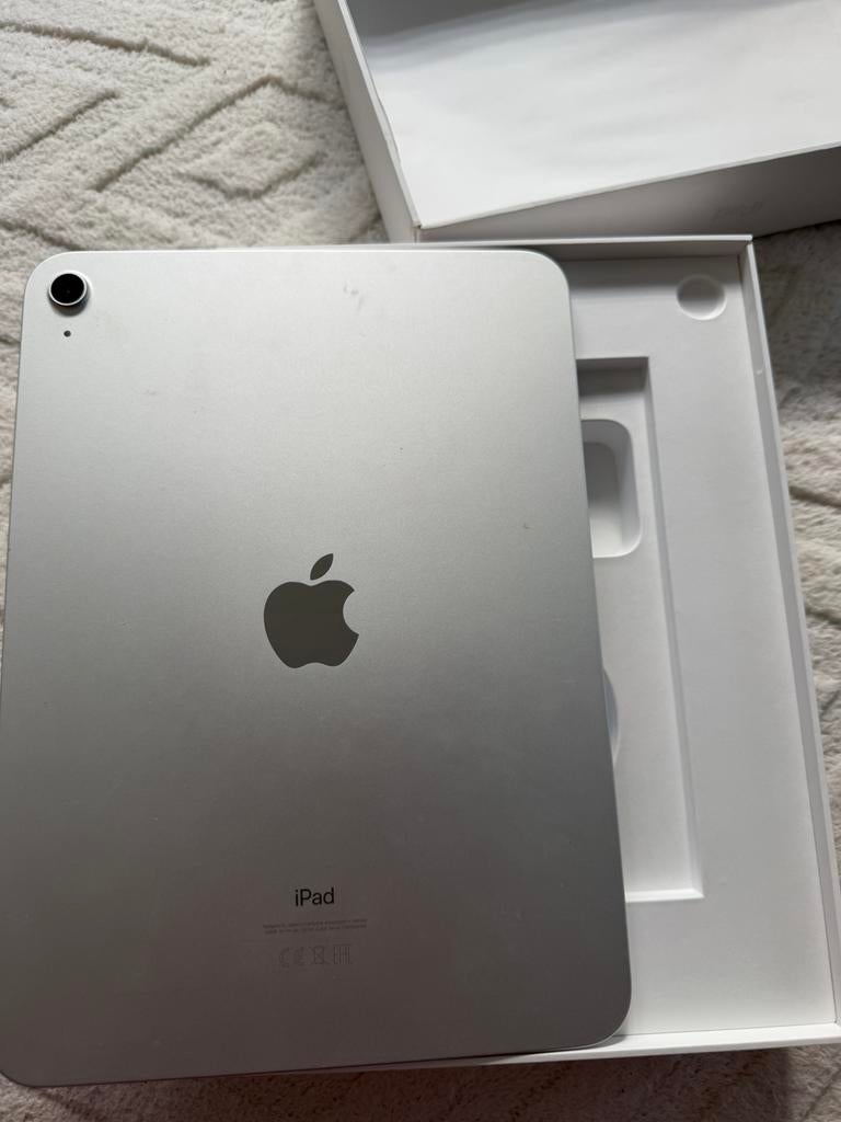 Ipad 10g., Enlèvement, Comme neuf