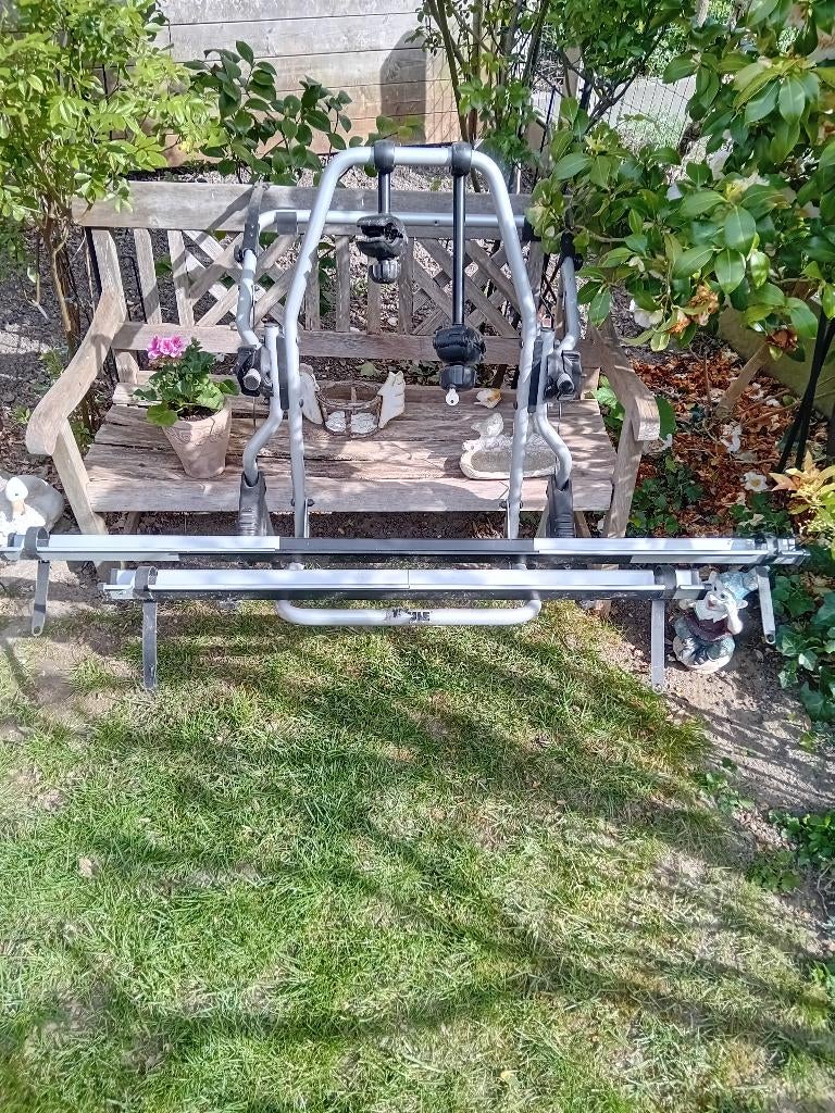 Fietsendrager Thule, Ophalen, Zo goed als nieuw