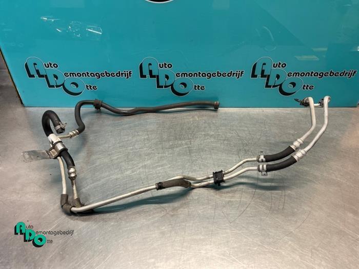 Tuyau clim d'un Dodge Caliber, Autos : Pièces & Accessoires, Autres pièces automobiles, Dodge, Utilisé, 3 mois de garantie, Enlèvement ou Envoi