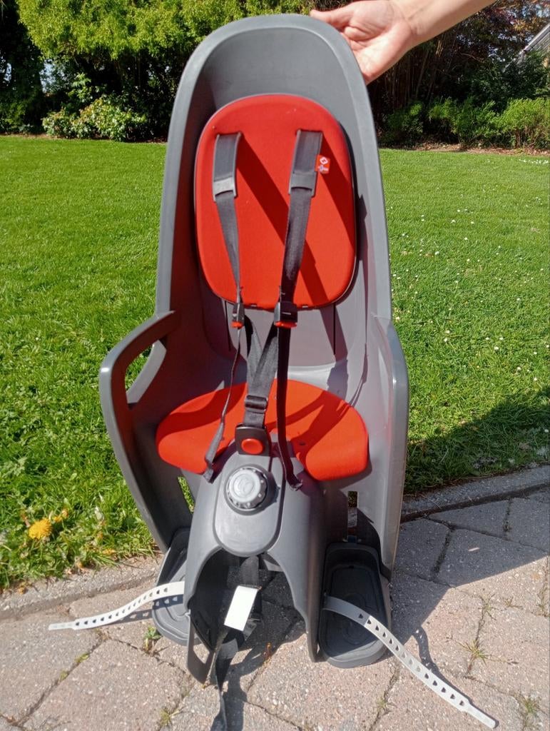 HAMAX
Porte-bébé fixation porte-bagage Hamax Caress, Vélos & Vélomoteurs, Accessoires vélo | Sièges de vélo, Enlèvement