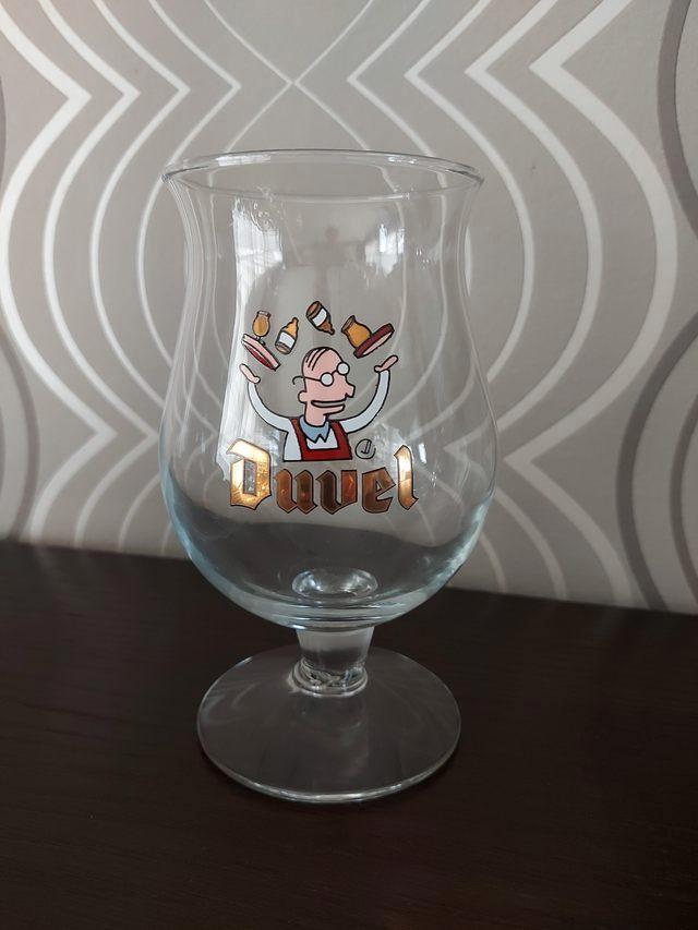 Duvel glas 'Jonglerende ober', Verzamelen, Glas en Drinkglazen, Bierglas, Ophalen of Verzenden