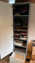 Hoge ikea kast, Huis en Inrichting, Ophalen, Zo goed als nieuw