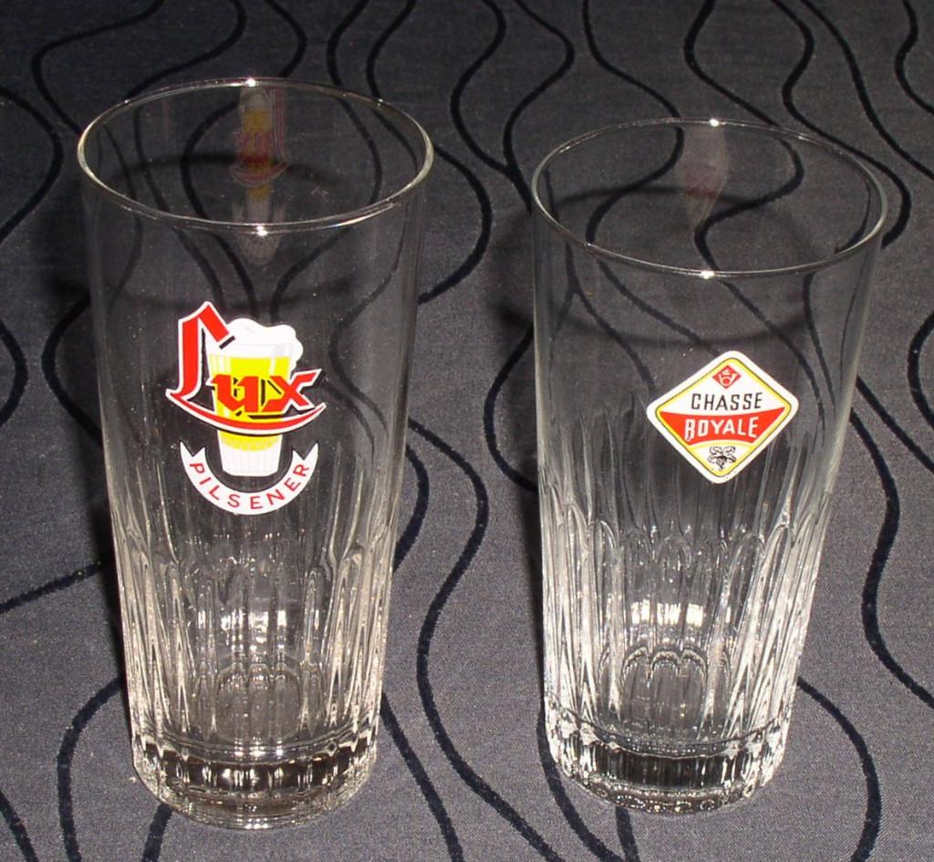 Twee bierglazen Brouwerij Chasse Royale Oudergem, Enlèvement ou Envoi, Utilisé, Verre ou Verres, Autres marques