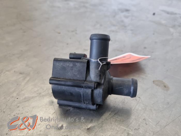 Pompe à eau supplémentaire d'un Volkswagen Crafter, Autos : Pièces & Accessoires, Climatisation & Chauffage, Volkswagen, Utilisé