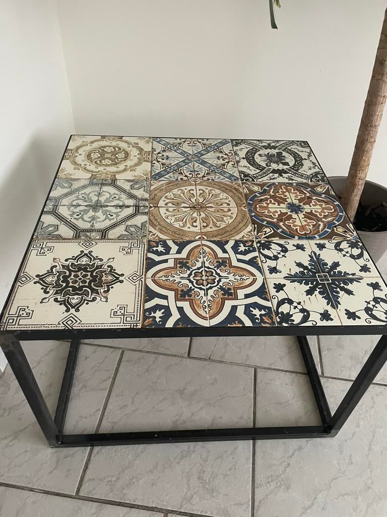 table basse, Enlèvement, Comme neuf