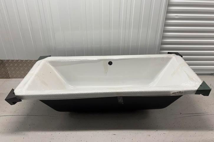 MEGA GOEDKOOP! Nieuwe Allibert Diva Duo bad 180x80x52,5cm!, Doe-het-zelf en Bouw, Sanitair, Nieuw, Bad, Ophalen