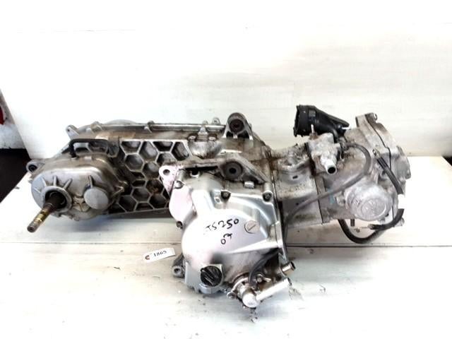 GTS250 2006 - 2011 Sym Motorblok D1-54847, Motoren