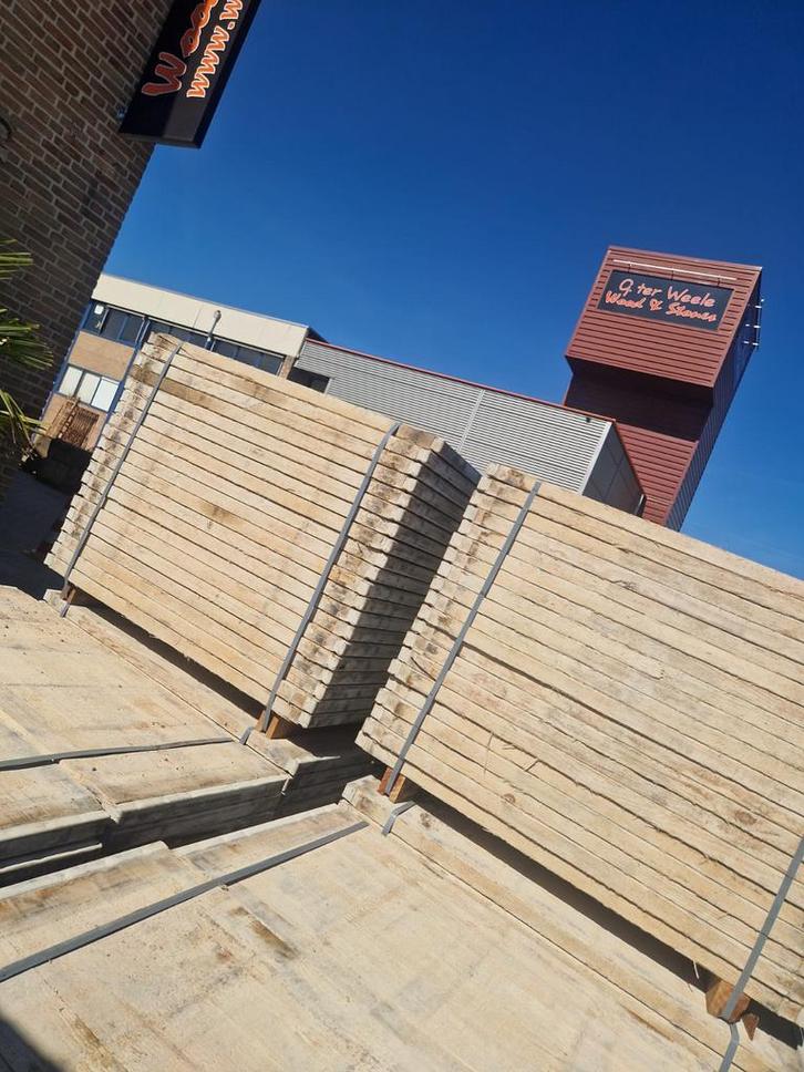 STEENSCHOTTEN 45MM DIK! €18,-PER STUK!!!, Tuin en Terras, Schuttingen, Zo goed als nieuw, Hout, Ophalen of Verzenden