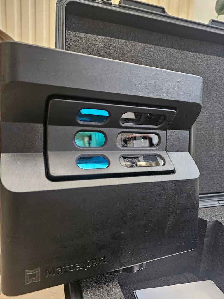 Matterport Pro2 (MC250) — Rarement utilisé/Chargeur inclus, Bricolage & Construction, Outillage | Autres Machines, Enlèvement