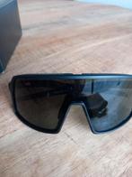 Oakley sutro s, Fietsen en Brommers, Fietsaccessoires | Fietskleding, Ophalen, S
