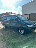 Hyundai H 200 Automatiek189.000Km ,GoedeStaat, Auto's, Bestelwagens en Lichte vracht, 4 deurs, Elektrische ramen, Zwart, 4 cilinders
