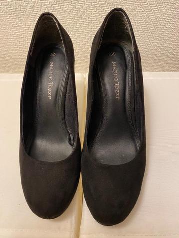 Schoenen beschikbaar voor biedingen
