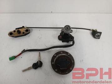 Contactslot slotenset GSX-R GSXR 600 750 1000 K1 K2 K3 2000  beschikbaar voor biedingen
