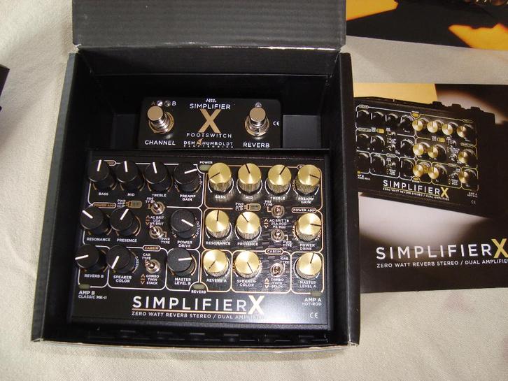 DSM Simplifier X, Dunlop Bonamassa Wah, Pedaltrain, Redwich, Muziek en Instrumenten, Effecten, Zo goed als nieuw, Delay of Echo