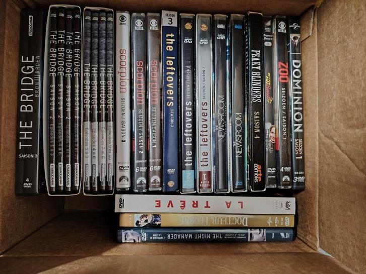 DVD plus de 10 séries TV ! 10€ la saison !, Cd's en Dvd's, Dvd's | Tv en Series, Zo goed als nieuw, Ophalen of Verzenden