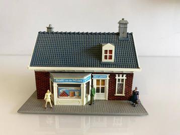 HO Pola 535 melkwinkel (0312*5) beschikbaar voor biedingen