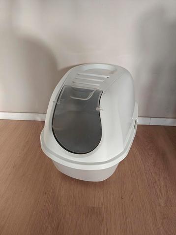 Gesloten kattenbak + carbonfilters beschikbaar voor biedingen