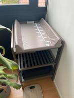 Commode met matras en talrijke accessoires - TBE, Kinderen en Baby's, Ophalen, Gebruikt, Tafel