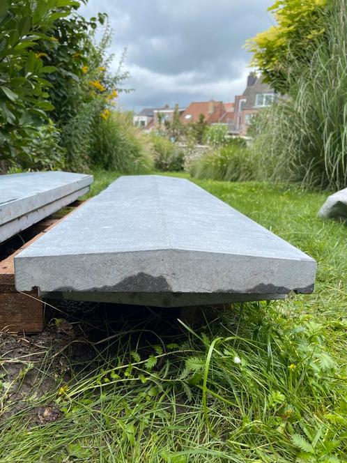 Vier muurdorpels in Belgische blauwe steen, Doe-het-zelf en Bouw, Plinten en Afwerking, Nieuw, Overige typen, Hardsteen, 150 tot 200 cm