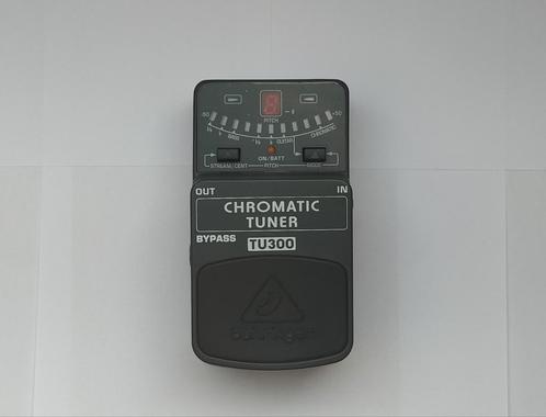 Behringer TU300 Chromatic Tuner Pedal, Muziek en Instrumenten, Effecten, Zo goed als nieuw, Overige typen, Ophalen