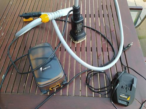 waterpomp met oplaadbare batterij Batavia met tuinslang, Tuin en Terras, Waterpompen, Zo goed als nieuw, Accu, Regentonpomp, Ophalen