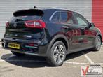 Kia Niro e-Niro ExecutiveLine 64 kWh | € 12.350,- NETTO! | J, Auto's, Automaat, Elektrische ramen, Zwart, 64 kWh