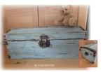 antieke Provence groene kist , metalen stroken, Huis en Inrichting, Ophalen, Minder dan 50 cm, Gebruikt, 50 tot 100 cm