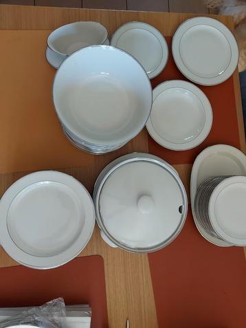 Eetservies  40 stuks, Enlèvement