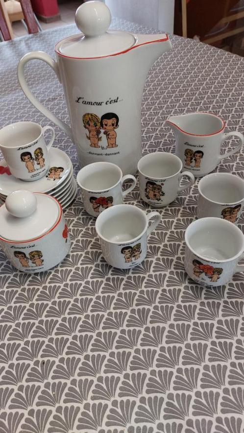 Uniek en zeldzaam stuk, full service Kim „Love is”, Antiek en Kunst, Curiosa en Brocante, Ophalen of Verzenden