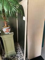 Porte d'armoire avec bordure en Peinture de Paris, Enlèvement, Utilisé