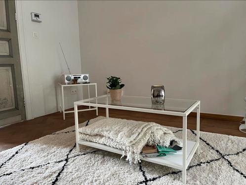 Set 2 Salontafels - Wit/Glas - IKEA, Huis en Inrichting, Tafels | Salontafels, Glas, Ophalen