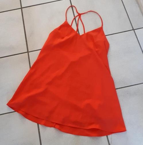 New Look Petite - chemisier/haut - rouge - taille 40, Vêtements | Femmes, Tops, Comme neuf, Taille 38/40 (M), Rouge, Sans manches