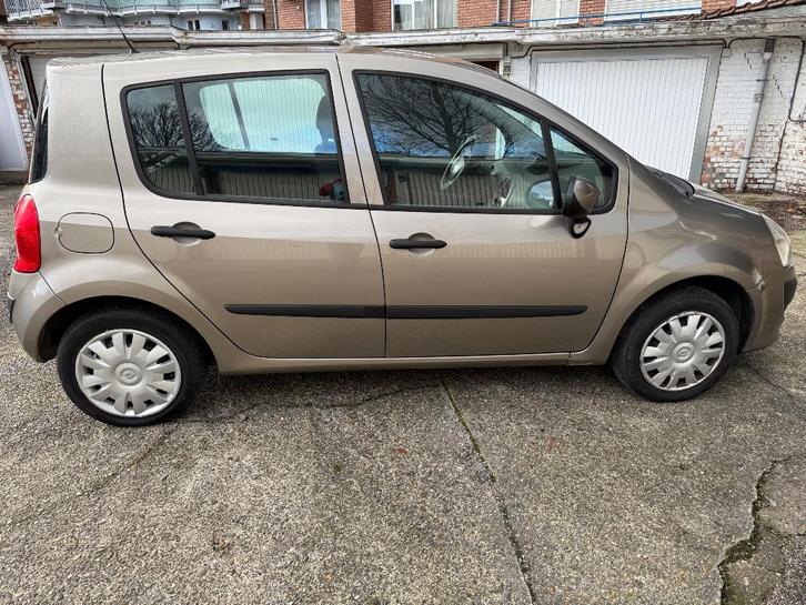 Renault grand modus, Autos, Renault, Particulier, Grand Modus, Verrouillage central, Vitres électriques, Peinture métallisée, Essence