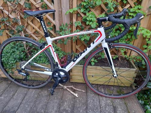Giant Defy Carbon Composite, Fietsen en Brommers, Fietsen | Racefietsen, Gebruikt, Heren, Giant, Meer dan 20 versnellingen, 28 inch