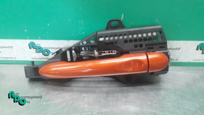 Portiergreep 4Deurs rechts-achter van een Renault Captur (Ca, Auto-onderdelen, Carrosserie, Renault, Gebruikt, 3 maanden garantie