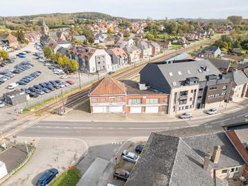 Commercieel te koop in Moerbeke disponible aux enchères