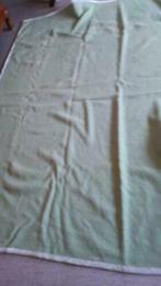 echt Sole Mio deken - lichtgroen deken ca 1,50 op 2,20 M, Huis en Inrichting, Ophalen