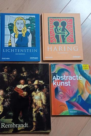 4 kunstboeken voor 1,5 euro beschikbaar voor biedingen