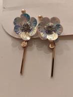 Longues boucles d'oreilles fleurs, strass et métal doré Love, Ophalen of Verzenden, Zo goed als nieuw, Hangers, Met strass